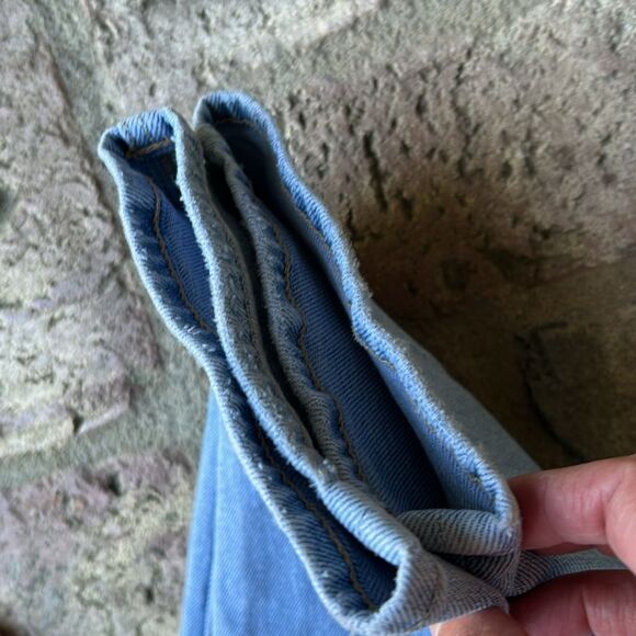 American Eagle Outfitters Blue Straight Leg Jeans Size 4
Long - Picture 10 of 13